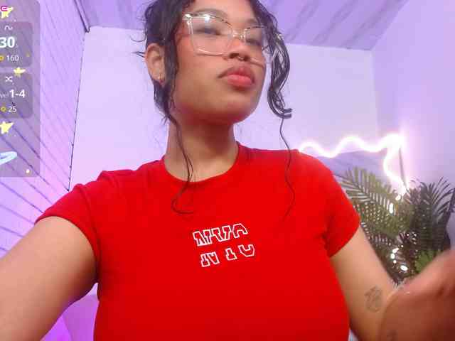 penelope-tay webcam