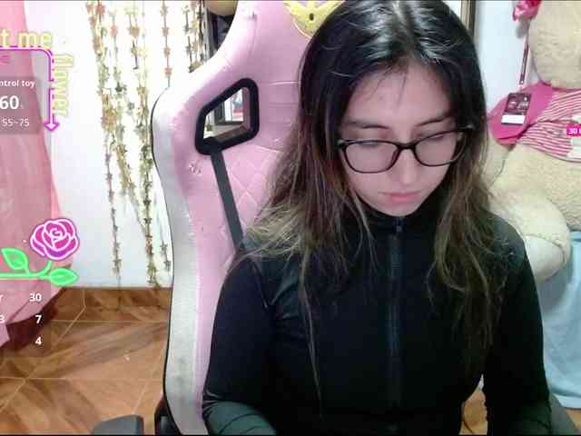 Maggie-Fox webcam