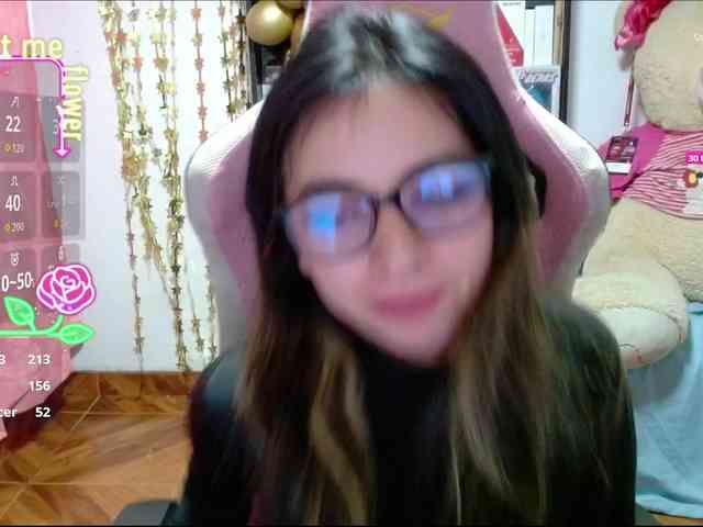 Maggie-Fox webcam