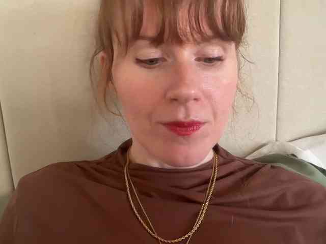 REDHEADROSIE webcam