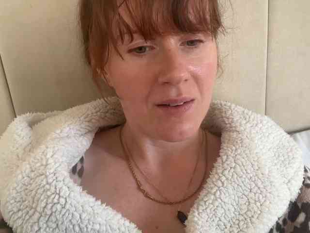 REDHEADROSIE webcam