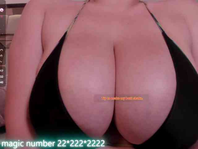 anyi-sweet-tits webcam