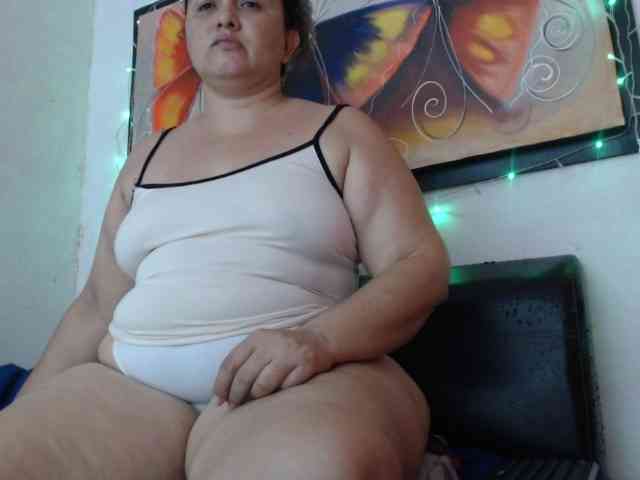 hotgirl1988 webcam