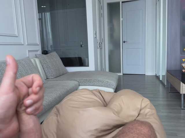 Entra en el chat con el modelo Travel-couple Travel-couple