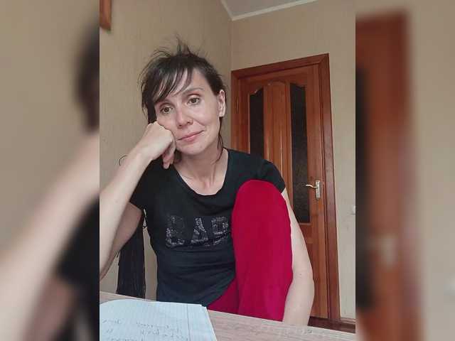 Hellenalonenochka webcam