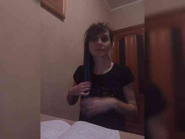 Hellenalonenochka webcam