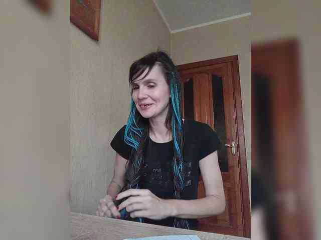 Hellenalonenochka webcam