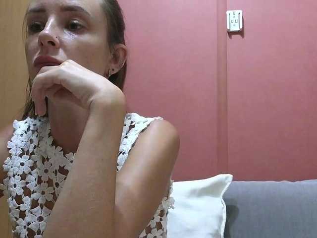Miss_Milka webcam