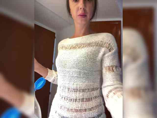 Miss_Milka webcam