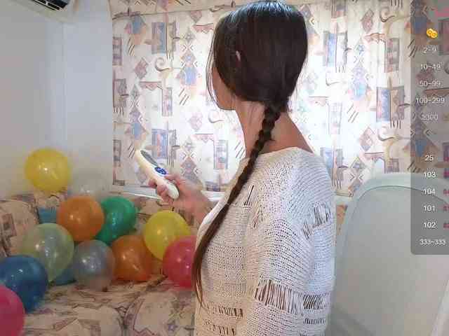 Miss_Milka webcam
