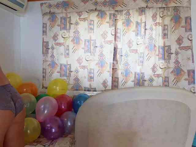 Miss_Milka webcam