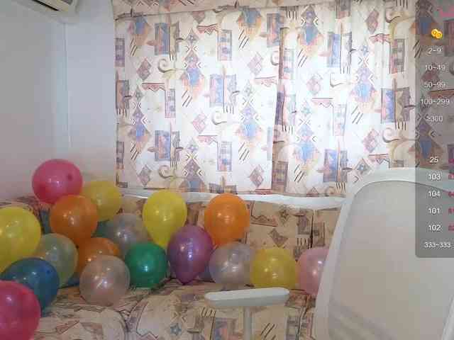 Miss_Milka webcam