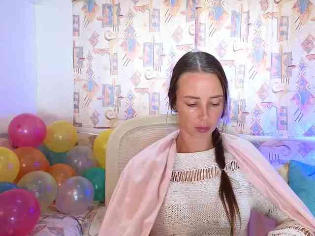 Miss_Milka webcam