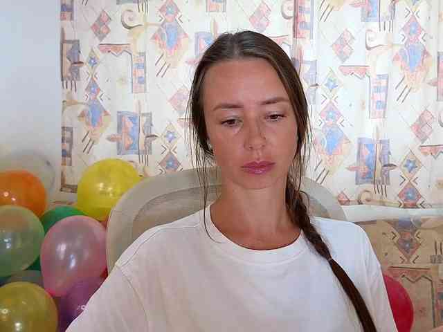 Miss_Milka webcam