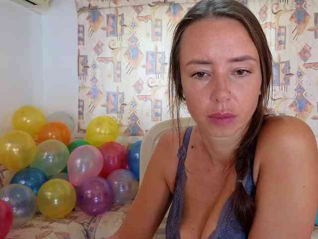 Miss_Milka webcam
