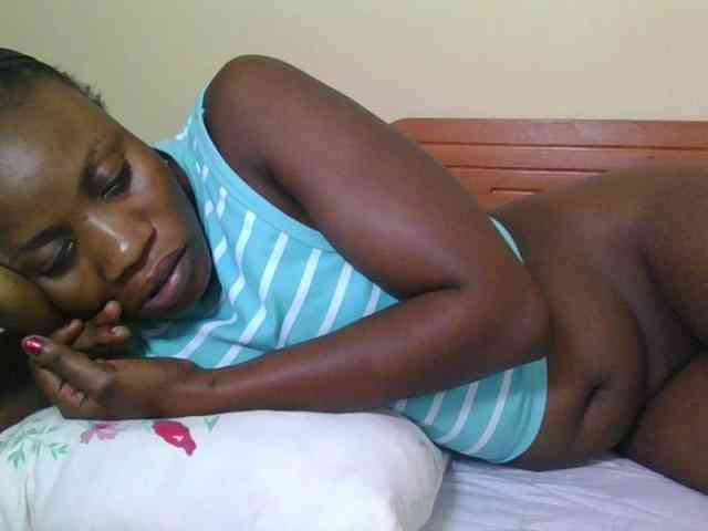 Babyrozzilah webcam