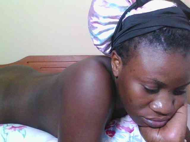 Babyrozzilah webcam