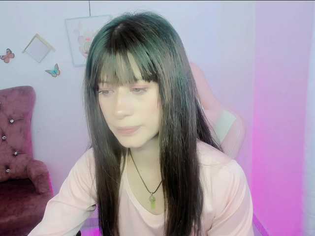 ZooeyBelair webcam