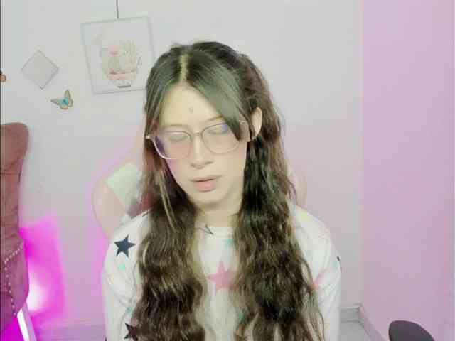 ZooeyBelair webcam