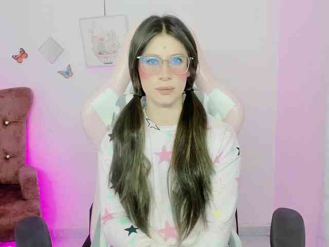 ZooeyBelair webcam