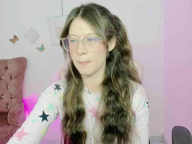 ZooeyBelair webcam