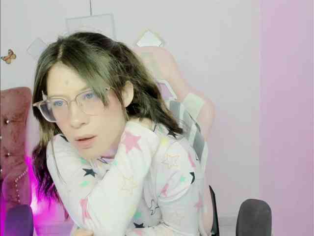 ZooeyBelair webcam