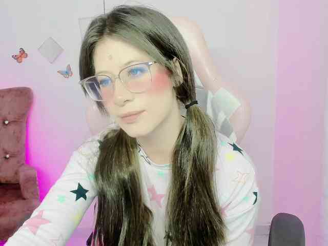 ZooeyBelair webcam