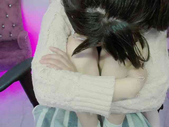 ZooeyBelair webcam