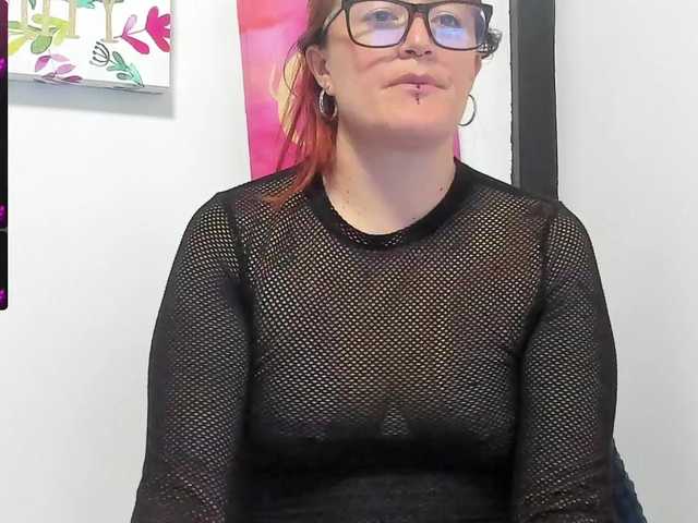 Amberr35 webcam