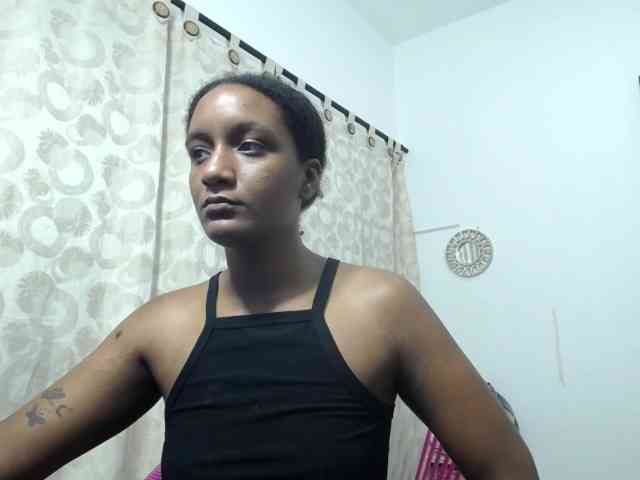 CattleyaHotGirl webcam