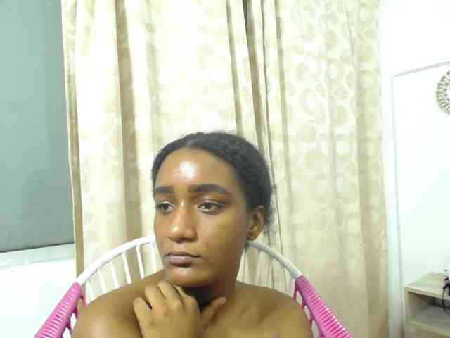 CattleyaHotGirl webcam