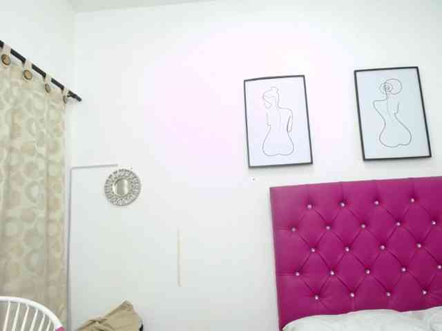 CattleyaHotGirl webcam