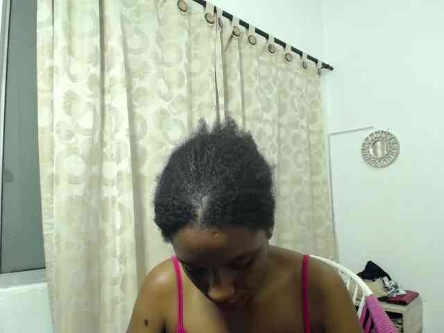 CattleyaHotGirl webcam