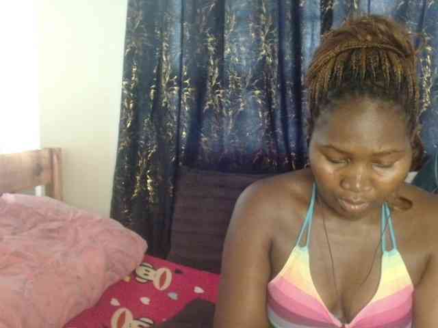 Sexxy-pretty24 webcam