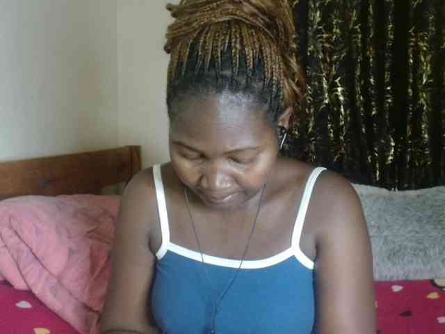 Sexxy-pretty24 webcam