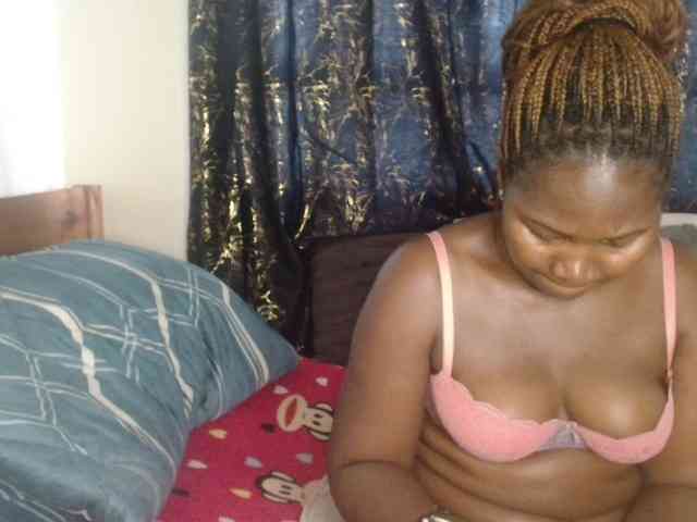 Sexxy-pretty24 webcam