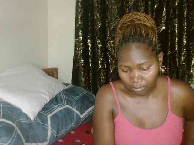 Sexxy-pretty24 webcam
