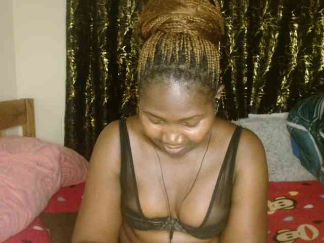 Sexxy-pretty24 webcam