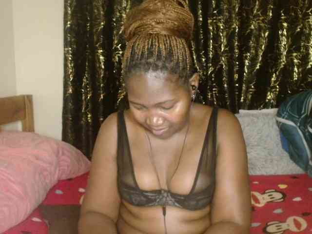 Sexxy-pretty24 webcam