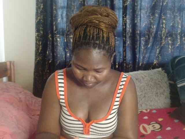 Sexxy-pretty24 webcam