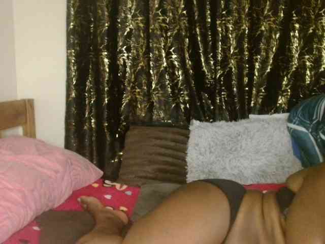 Sexxy-pretty24 webcam