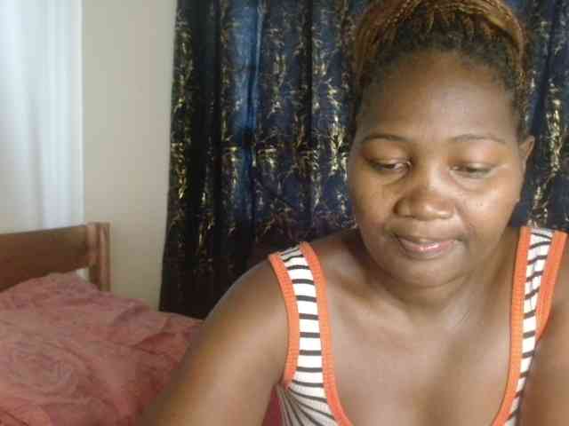 Sexxy-pretty24 webcam