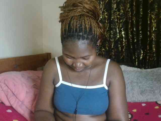 Sexxy-pretty24 webcam