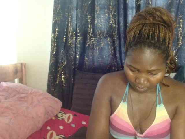 Sexxy-pretty24 webcam