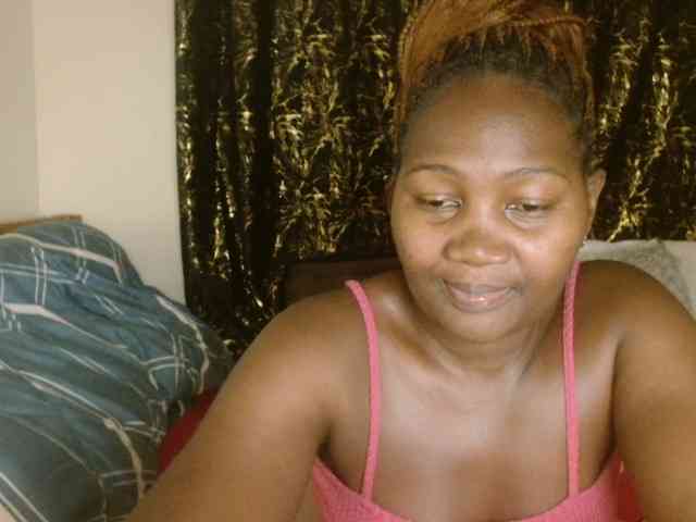 Sexxy-pretty24 webcam