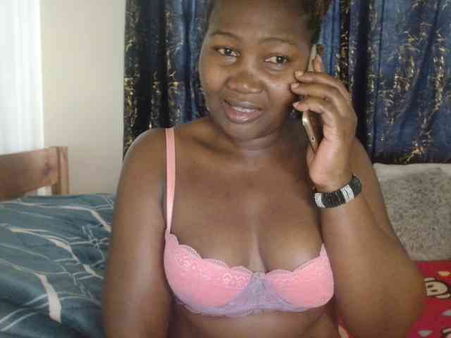 Sexxy-pretty24 webcam