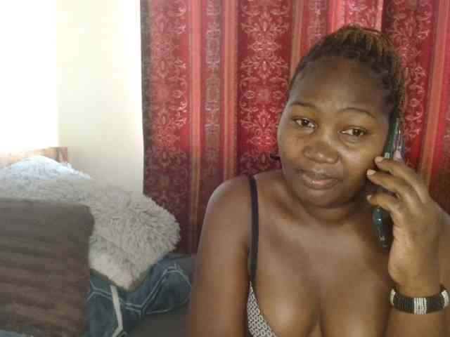 Sexxy-pretty24 webcam