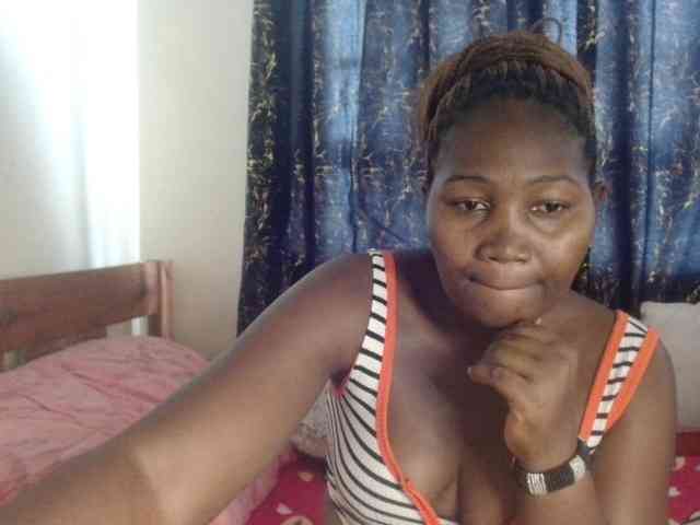 Sexxy-pretty24 webcam