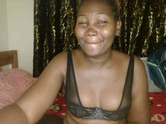 Sexxy-pretty24 webcam