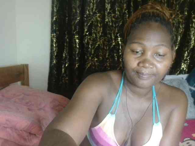 Sexxy-pretty24 webcam